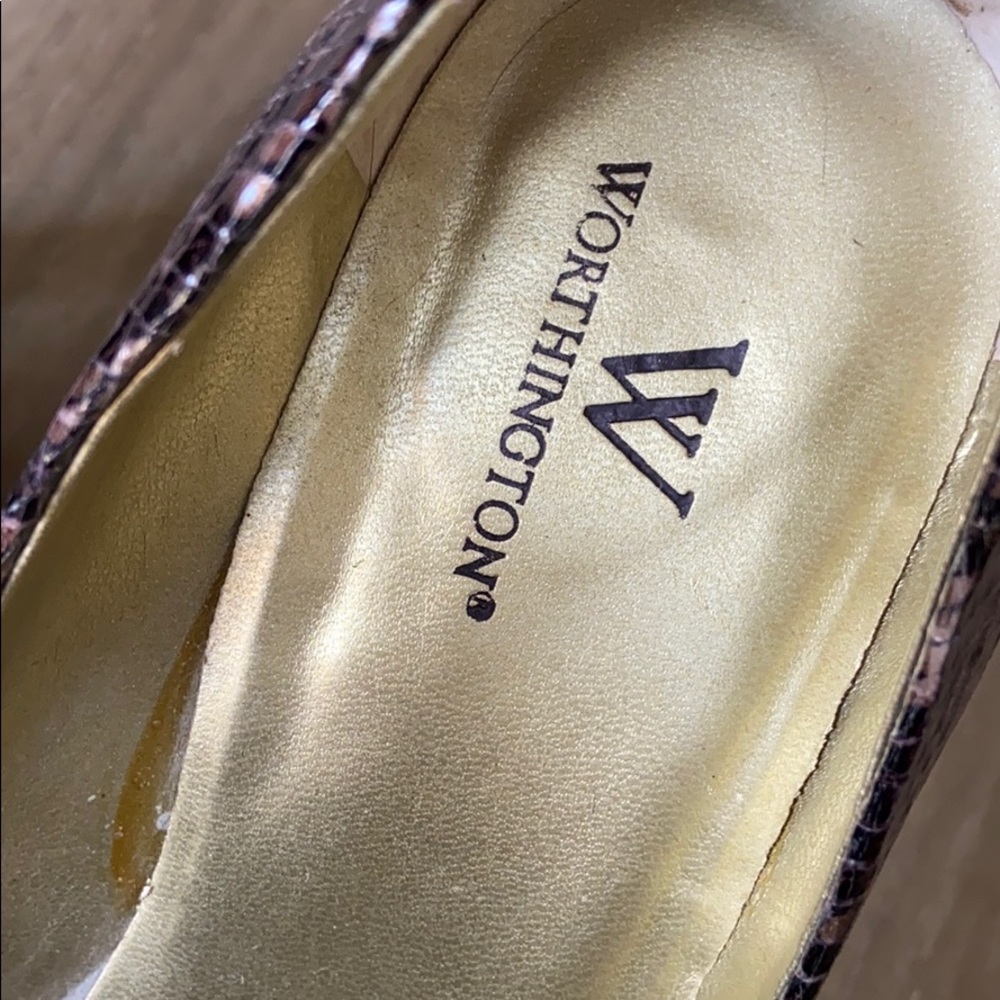 Worthington Snakeskin Pointed Toe Pimps - image 7